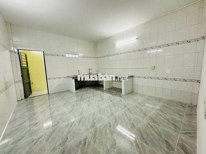 Nhà trệt lầu 3PN KDC Hồng Phát chỉ 10 triệu thương lượng