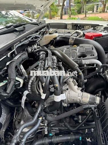 CẦN BÁN XE FORD EVERETS TITANIUM PLUS 4x4.13NKM