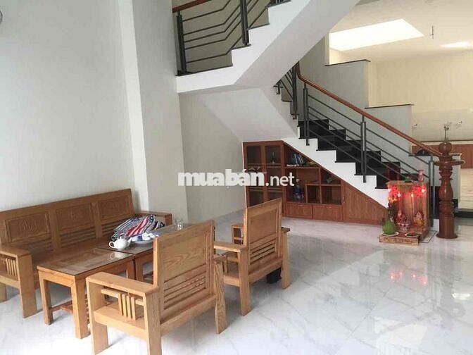 Nhà phố liền kề 105m2- Chính Chủ- 2 tầng, 1 trệt- 5PN