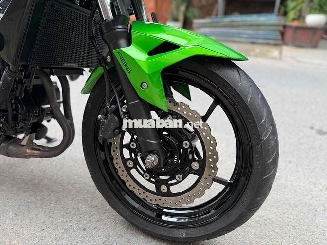 Kawasaki Z400 ABS 2022
