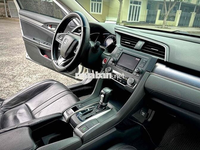 Honda Civic 2018 1.8 E - 95000 km