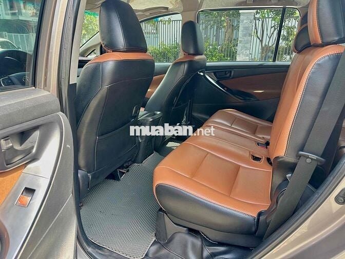 Toyota Innova 2019 2.0E - 125000 km