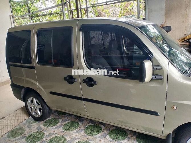 Fiat 7 chỗ cữa lua kim phun 1.6 siêu vip