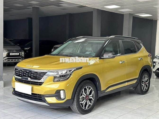 Kia Seltos 2023 Premium 1.4 AT - 36,000 km một chủ