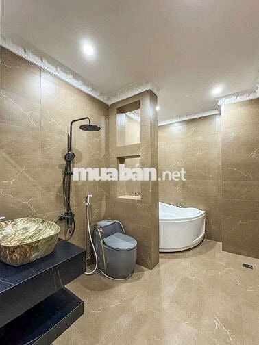 NHÀ 2 LẦU CAO CẤP - KDC HỒNG LOAN