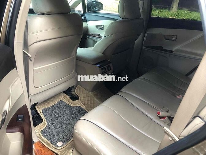 Toyota Venza 2009 Toyota Venza 2.7 AT - 100000 km