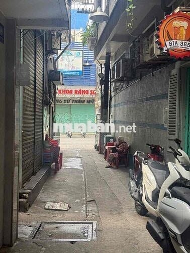 Bán nhà Quận 3, 5 tầng kiên cố, hẻm 3m thẳng một trục, sát mặt tiền. V