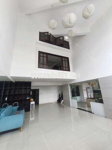 Penhouse hưng vượng 2-4pn -3wc