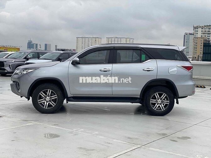 Toyota Fortuner 2019 2.7V 4x2 AT - 65000 km