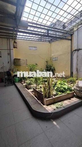 Nhơn đức - Nhà bè, nhà sân vườn 171m2, hẻm xe hơi, giá 6.8 tỷ.