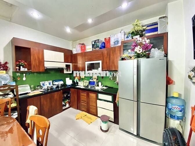 HẺM Ô TÔ THÔNG - NHÀ ĐẸP Ở NGAY - THÍCH QUẢNG ĐỨC - CHỈ 9.99 TỶ