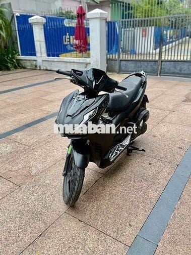Honda Airblade 2022 độ bộ nổ đen nhám