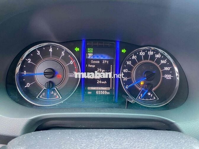 Toyota Fortuner 2019 2.7V 4x2 AT - 65000 km