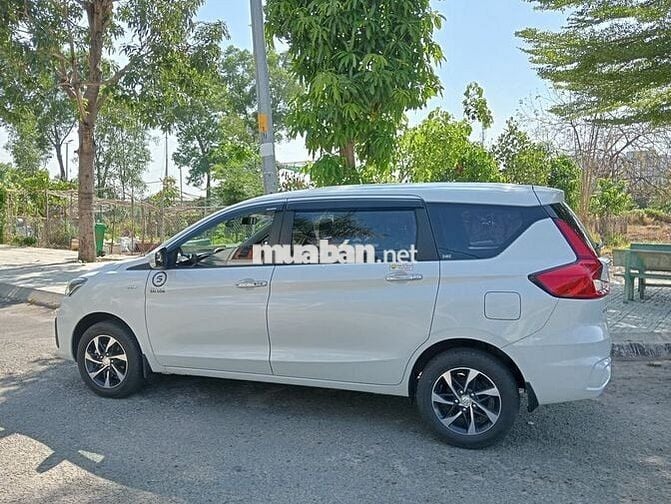 Suzuki Ertiga 2023  - 49000 km