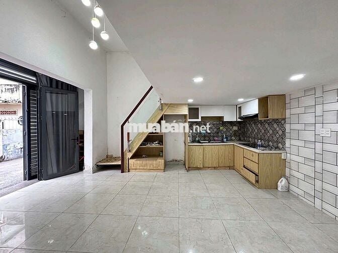 325/16 Phan Văn Trị 2 MT hẻm xe hơi quay đầu ngang 5m hướng Bắc 3 tầng