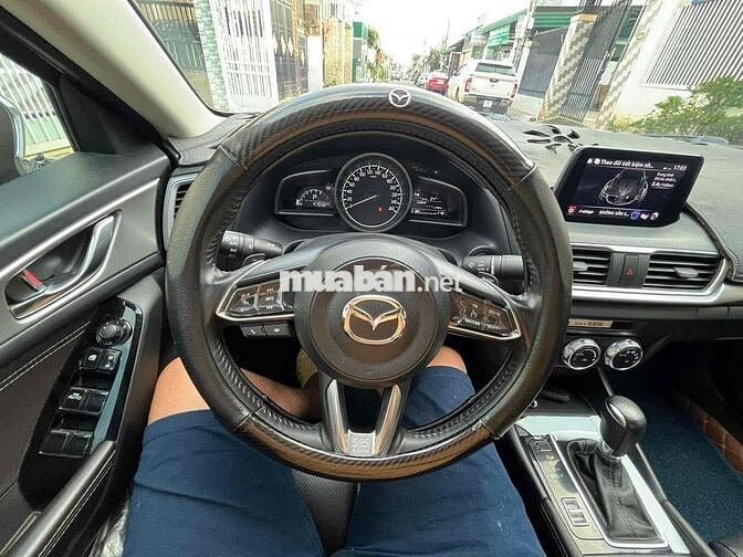 Mazda 3 2019 Sport 1.5L Deluxe - 47000 km