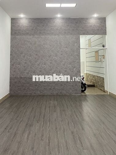 mặt bằng kinh doanh hoặc mở văn phòng. diện tích 5m x 20m