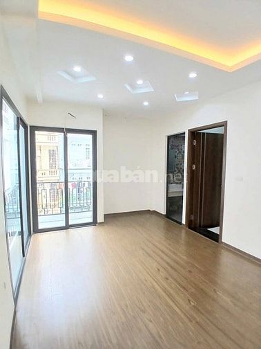  PHÂN LÔ CÁN BỘ - Ô TÔ 7 CHỖ ĐỖ CỬA - LÔ GÓC 2 MẶT NGÕ - NHÀ MỚI Ở LUÔ