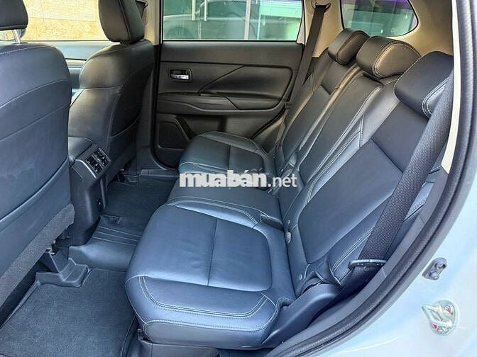 Mitsubishi Outlander Premium 2.0 CVT 2021