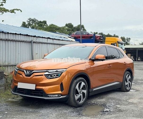 VinFast VF8 2022 VF8 Eco - 33000 km