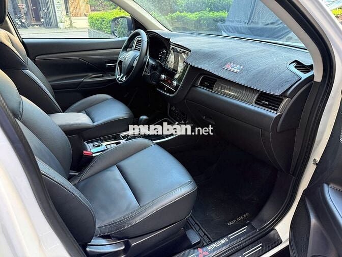 Mitsubishi Outlander Premium 2.0 CVT 2021