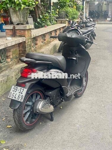 🌈🌈Cần bán xe Liberty 125fi 3vie Đk 2014 Bstp