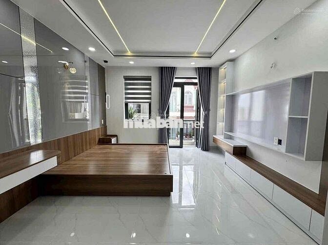 CHỈ VỚI 5,98 TỶ SỠ HỮU NGAY NHÀ HXH- HỒ BÁ KIỆN, Q10 VỚI DT 60,75M2