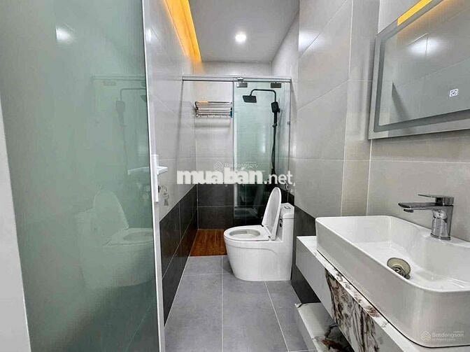 CHỈ VỚI 5,98 TỶ SỠ HỮU NGAY NHÀ HXH- HỒ BÁ KIỆN, Q10 VỚI DT 60,75M2