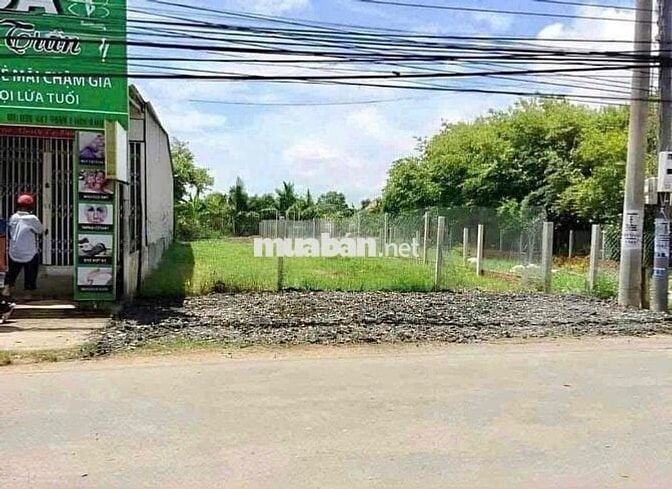 Lô đất Xã Phước Thành, Tp Hồ Chí Minh mới có 300m2 đường nhựa 6m