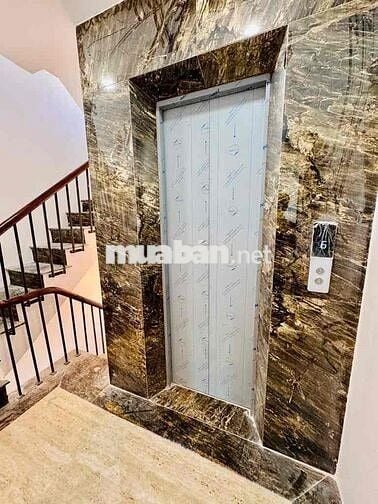 TRUNG TÂM PHỐ TRẠM NHÀ ĐẸP MỚI TINH VỀ Ở NGAY