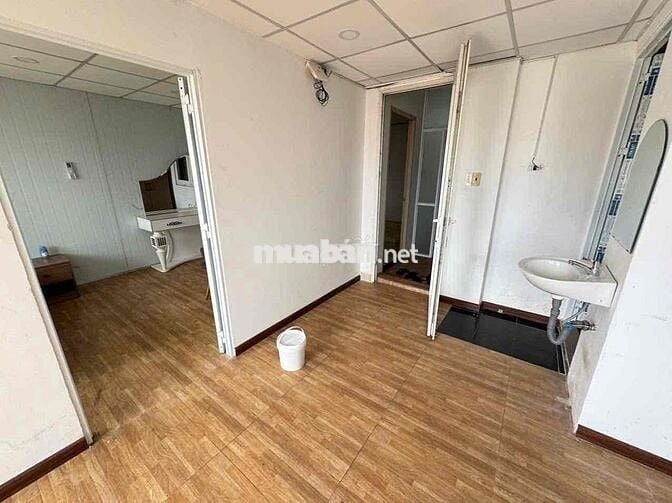 Chính chủ cho thuê căn hộ 2pn như hình 70m2