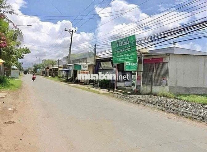 Lô đất Xã Phước Thành, Tp Hồ Chí Minh mới có 300m2 đường nhựa 6m