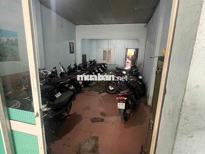 Bán nhà mặt phố 137 Bùi Văn Hòa, 15 tỷ (giá thương lượng) , 227m2