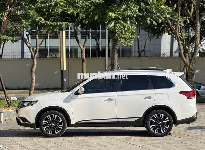 Mitsubishi Outlander Premium 2.0 CVT 2021