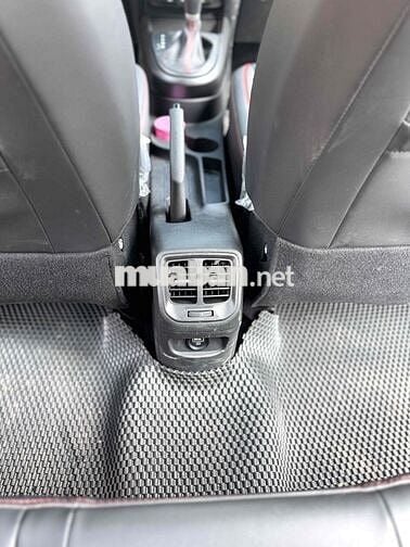 Hyundai Grand i10 2024 - 20000 km