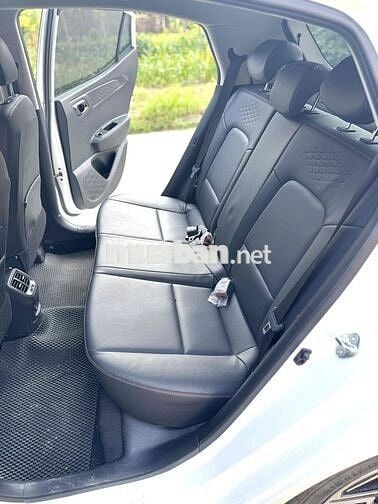 Hyundai Grand i10 2024 - 20000 km