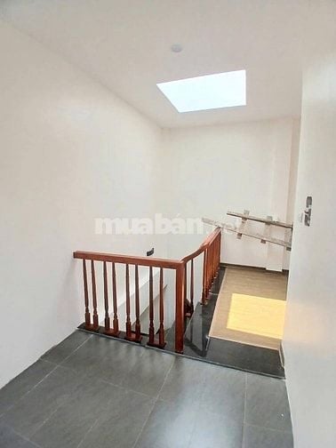  PHÂN LÔ CÁN BỘ - Ô TÔ 7 CHỖ ĐỖ CỬA - LÔ GÓC 2 MẶT NGÕ - NHÀ MỚI Ở LUÔ