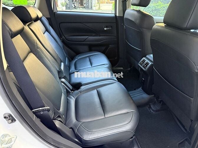 Mitsubishi Outlander Premium 2.0 CVT 2021