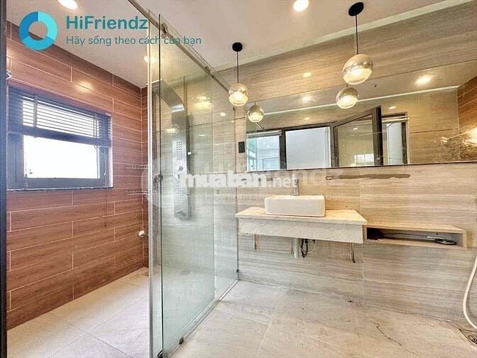 CHO THUÊ CHDV 2PN NGAY CÔNG VIÊN LÀNG HOA FULL NỘI THẤT GIÁ RÊ