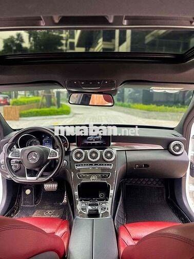 C300 AMG trắng/đỏ 2016