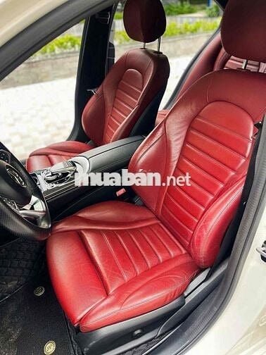 C300 AMG trắng/đỏ 2016