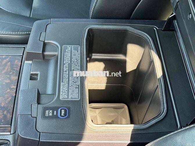 Toyota Land Cruiser V8 5.7 dki 12/2015