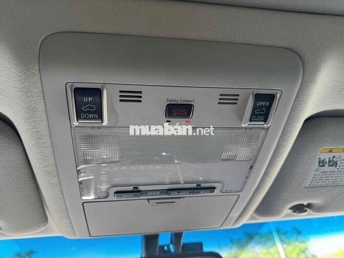 Toyota Land Cruiser V8 5.7 dki 12/2015