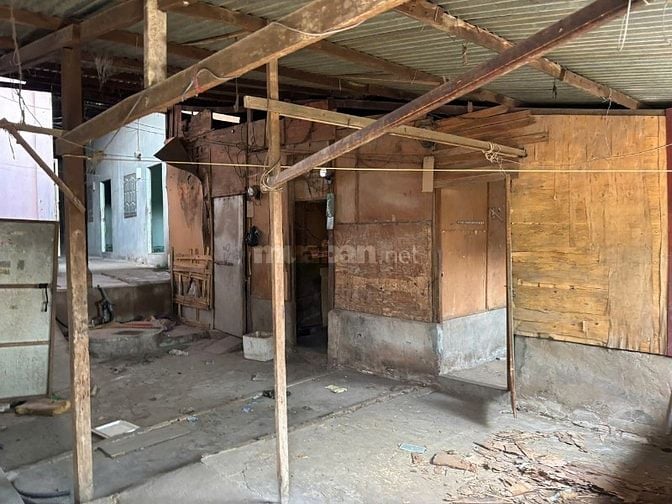 Công ty Đấu giá hợp danh Lam Sơn Sài Gòn THÔNG BÁO ĐẤU GIÁ TÀI SẢN