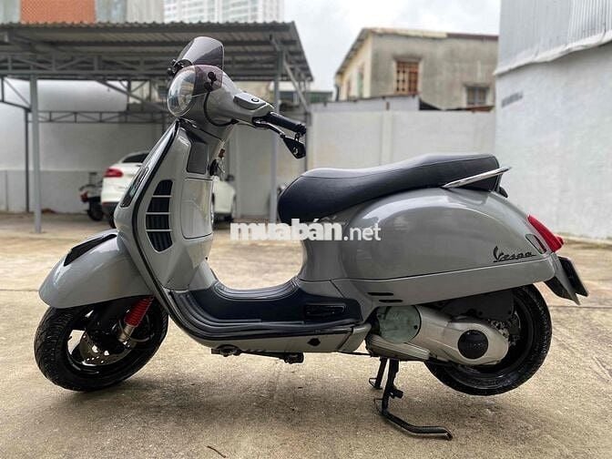 Vespa GTS xám si măng xe mây chạy êm ru