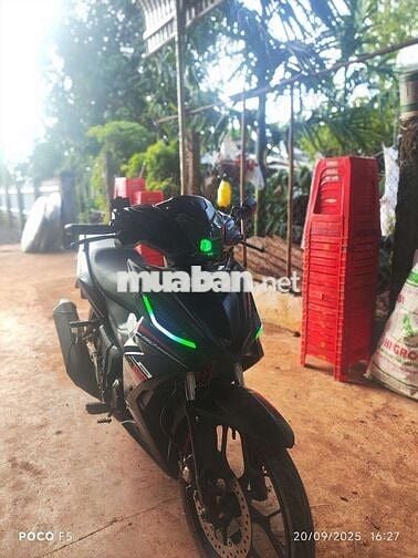 Nhà nhiều xe muốn để lại chiếc