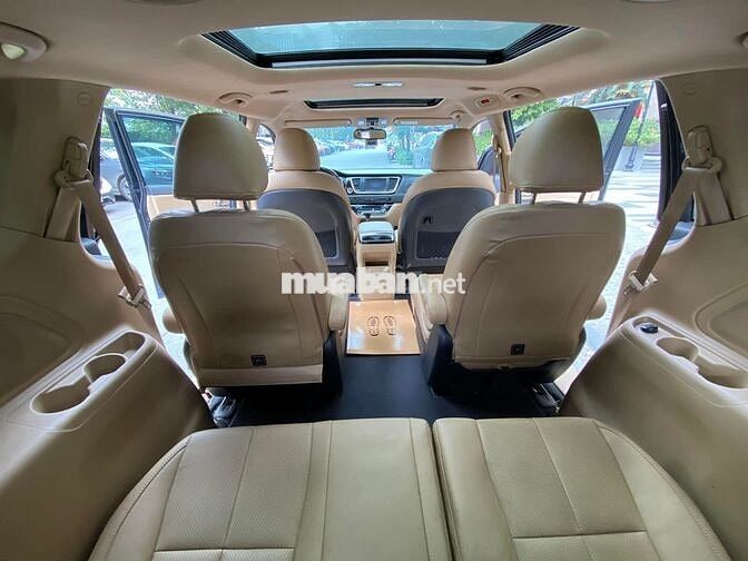 Kia Sedona 2020 2.2 DAT Luxury Full dầu 120,000 km