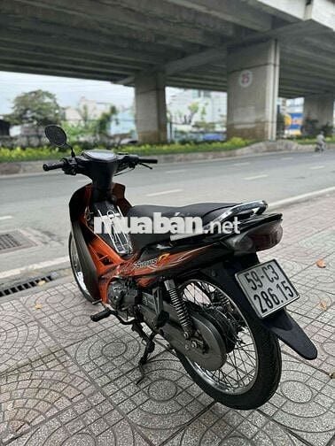 Sirius xe nhập Thái Lan ngay chủ