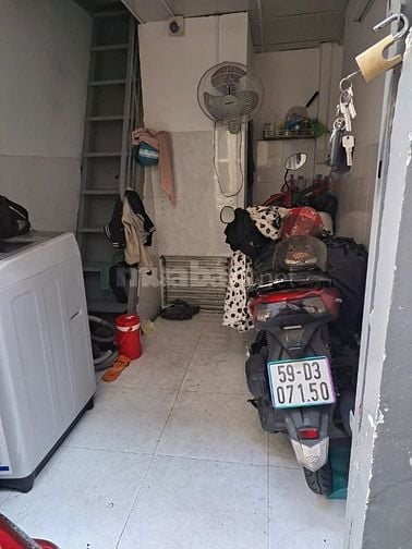 Bán nhà về quê sống với ba mẹ tân bình