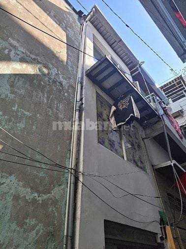 Bán nhà về quê sống với ba mẹ tân bình